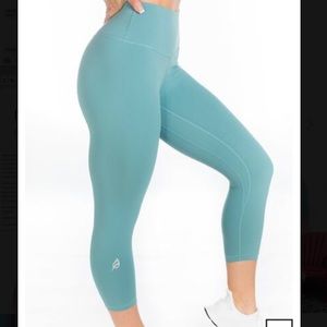 P’tula Alainah II Legging 3/4 length in Seafoam